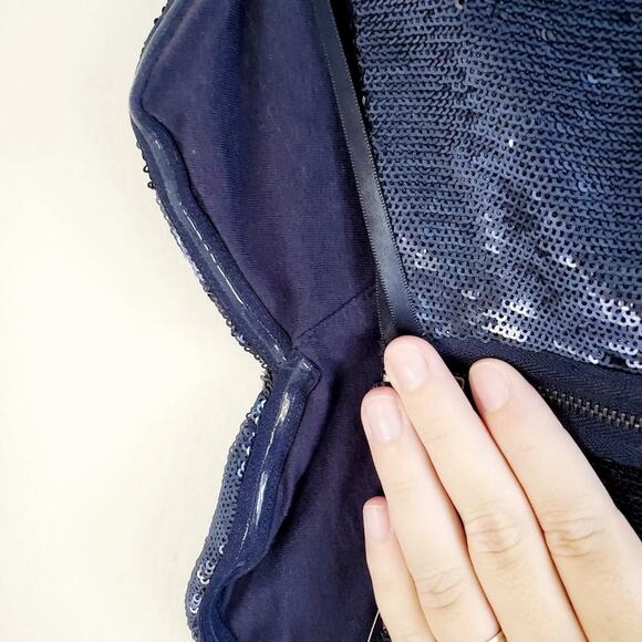 NWT Urban Outfitters Sequin Tube Top - Picture 4 of 4